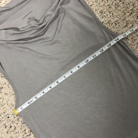 ❤️ S ❤️ NWT Anthro Top Cowl Neck Tank Raw Hem - Picture 9 of 10